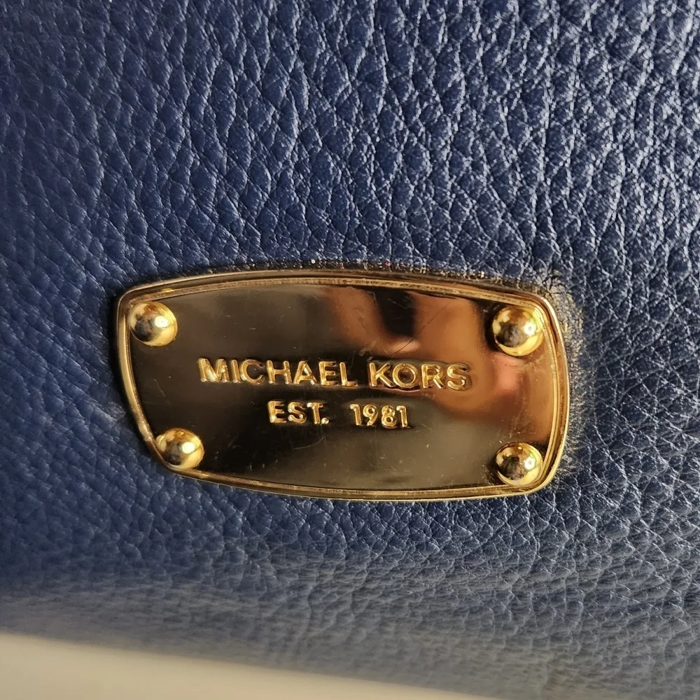 Michael Kors rich blue pebbled leather Bedford hobo‎ bag gold hardware